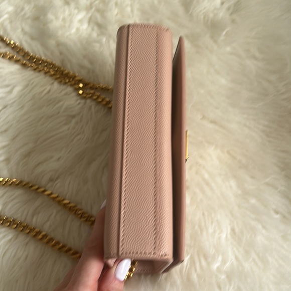 YSL Original Kate Chain Bag - Picture 9 of 17